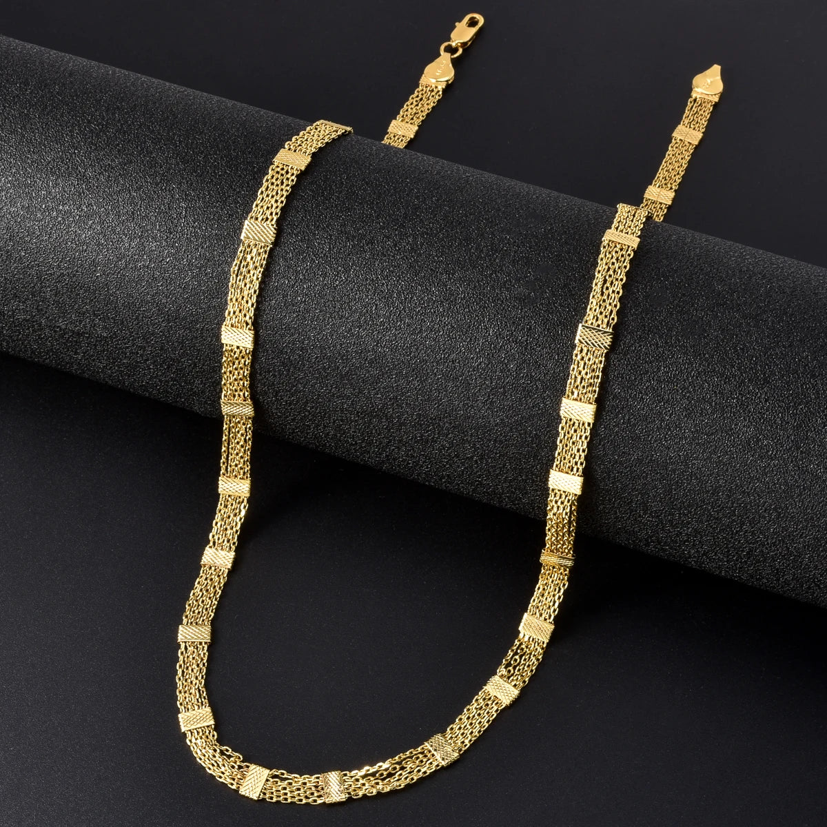 Trendy 18K Gold Plated Chain Necklace for Men Women Luxury Thick Cuban Link Jewelry Textured Design Statement Gift