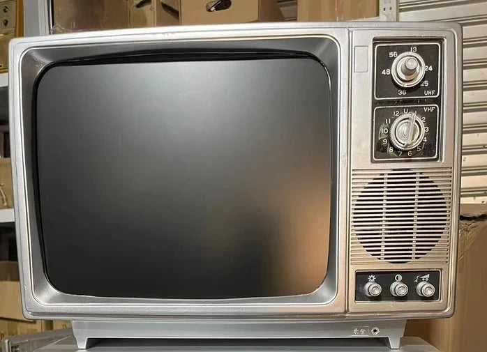 7080 vintage TV with LCD and USB playback for black, white, and color