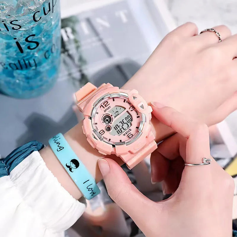 Waterproof Electronic Watch for Women and Men, Sports Night Light Couple Watch with Alarm and Timer Functions