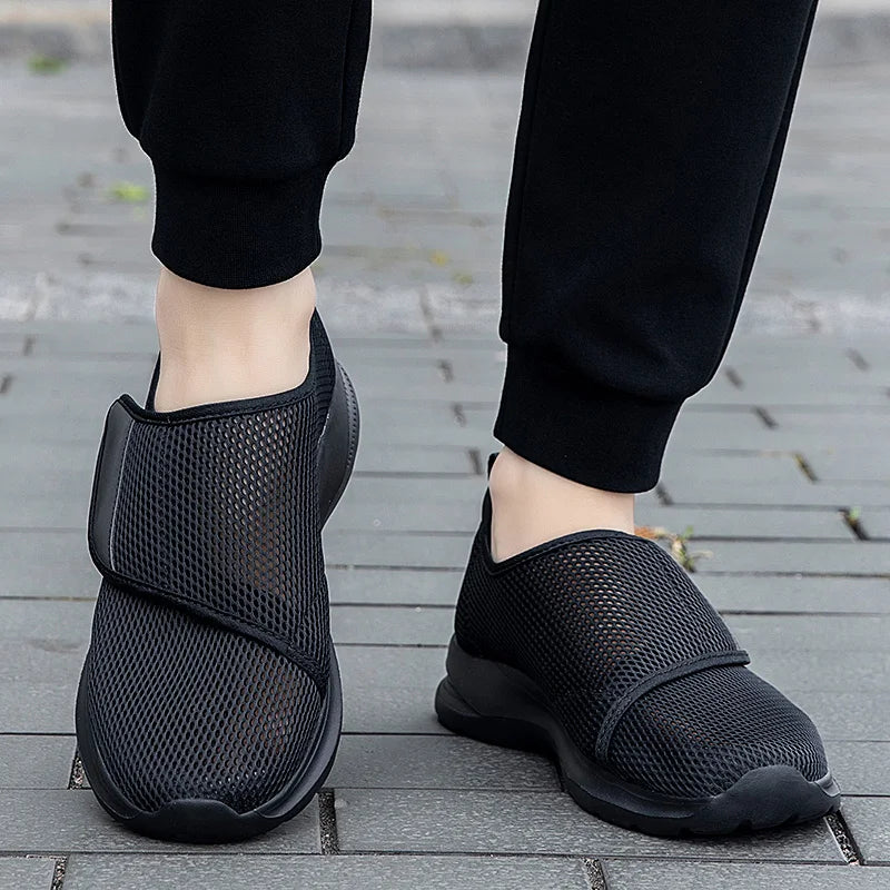 New Casual Shoes Orthopedics Wide Feet Swollen Shoes Thumb Eversion Adjusting Soft Comfortable Diabetic Shoes Men Walking Shoes