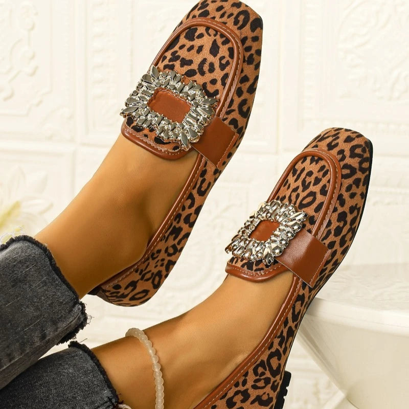 Spring Autumn Women Flats Lightweight Sneakers Women Walking Flat Bottom Shoes Women Comfortable Round Toe Shoes Outdoor Loafers