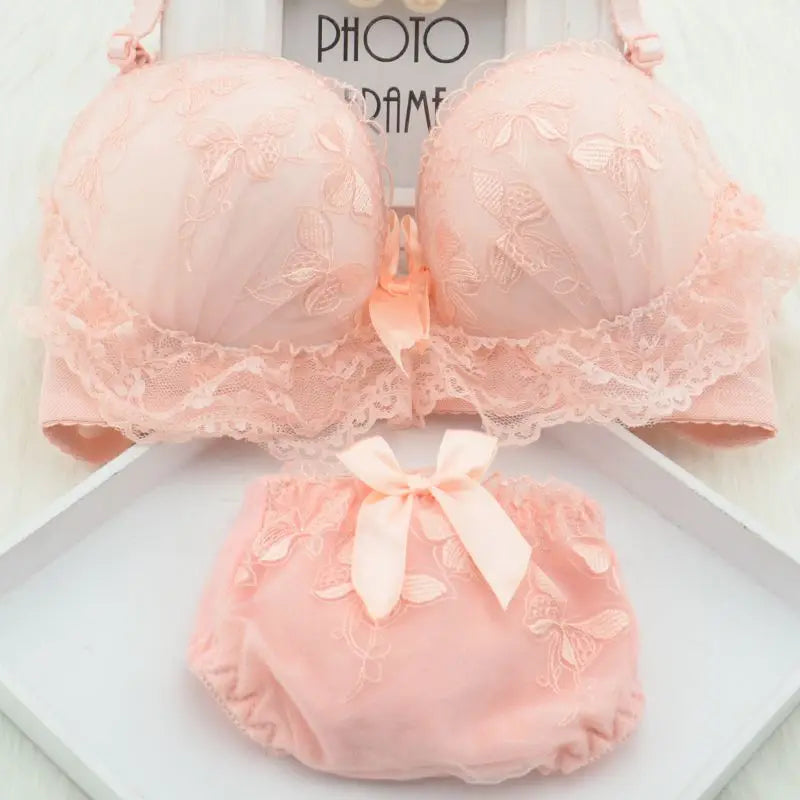 ropa de mujer Bra Set Sexy Lingerie Low Waist Cute Panties Female Bralette Brassiere Soft Wirefree laides Underwear Sets