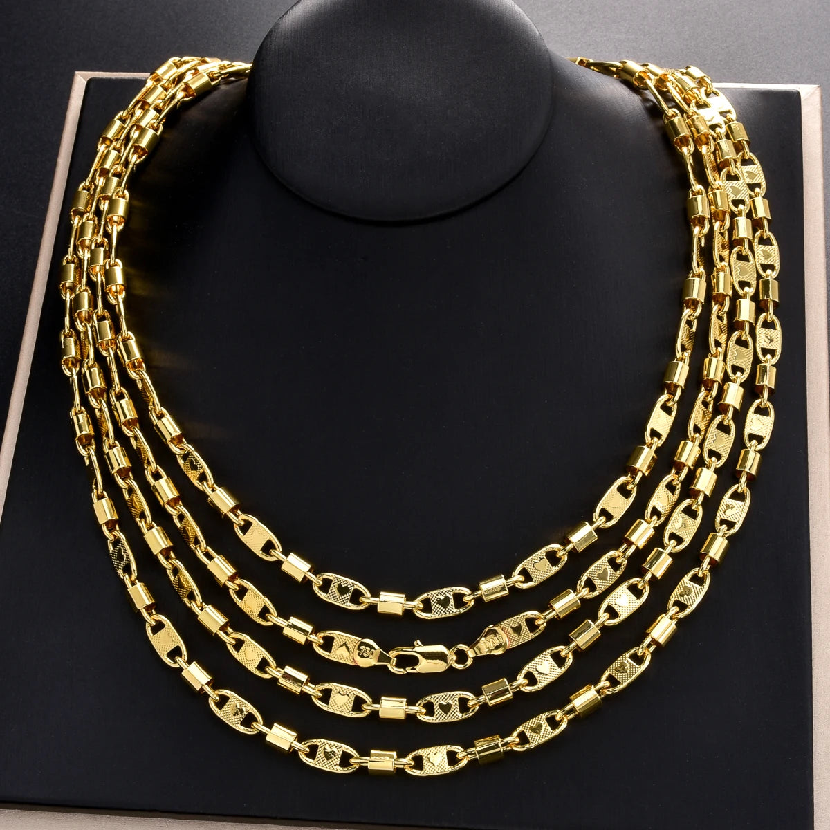 Trendy 18K Gold Plated Chain Necklace for Men Women Luxury Thick Cuban Link Jewelry Textured Design Statement Gift