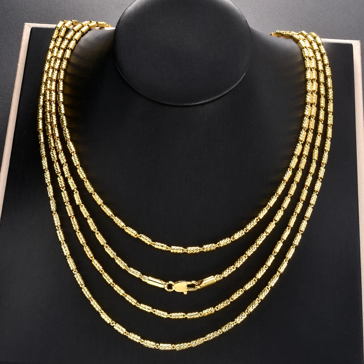 Trendy 18K Gold Plated Chain Necklace for Men Women Luxury Thick Cuban Link Jewelry Textured Design Statement Gift
