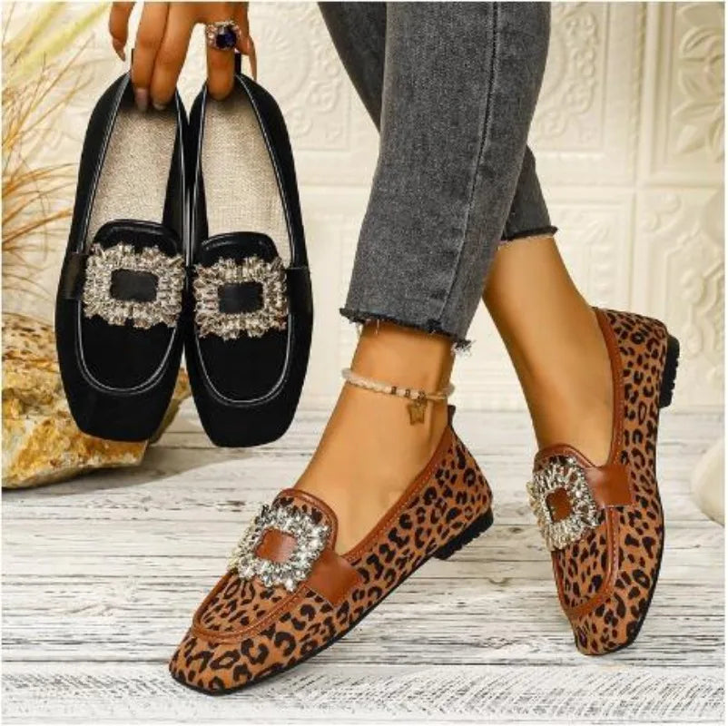 Spring Autumn Women Flats Lightweight Sneakers Women Walking Flat Bottom Shoes Women Comfortable Round Toe Shoes Outdoor Loafers