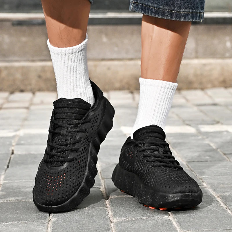 2026 New Hot Selling Fashionable Sports Shoes Comfortable Soft Sole Foot Massage Casual Shoes Rebound Cushioning Walking Shoes